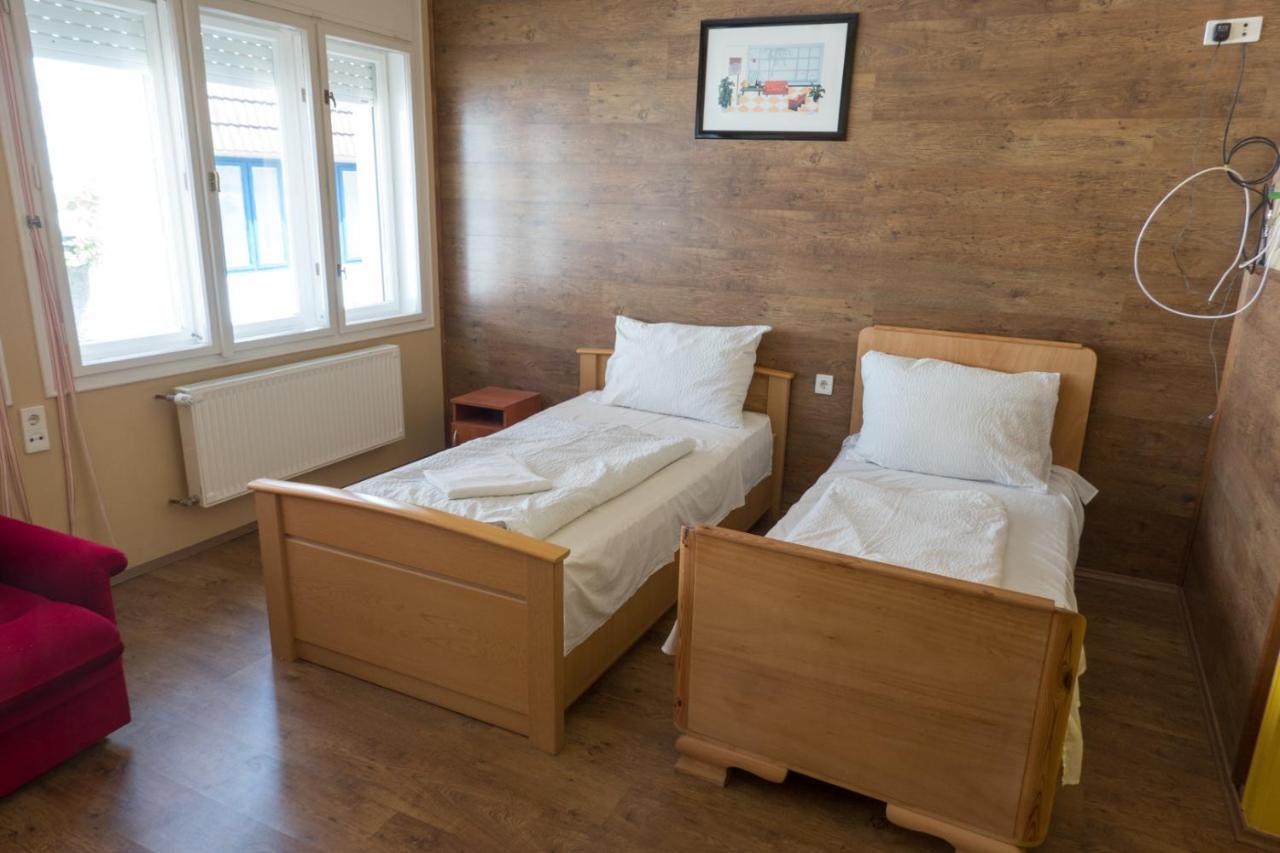 Appartement Mueller'S 1 à Siófok Extérieur photo