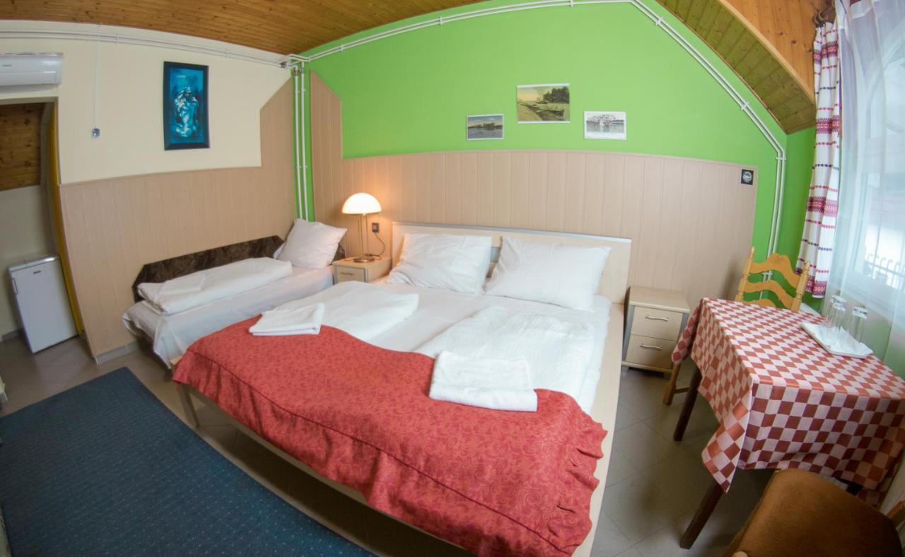 Appartement Mueller'S 1 à Siófok Extérieur photo